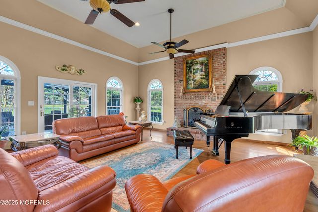 5 Pheasant Road, Colts Neck, NJ 07722