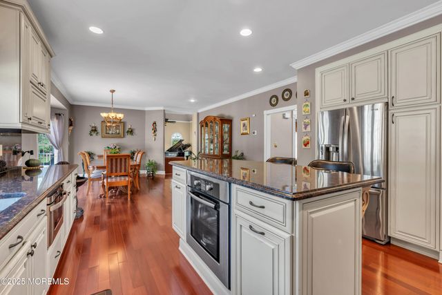 5 Pheasant Road, Colts Neck, NJ 07722