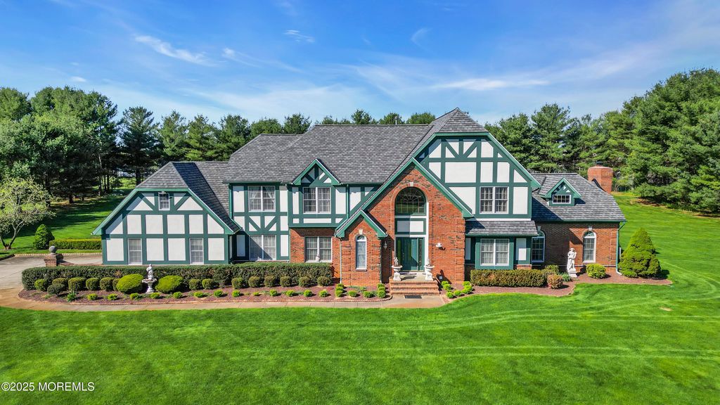 5 Pheasant Road, Colts Neck, NJ 07722