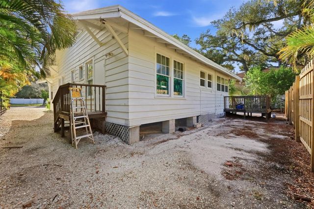 4116 SWIFT ROAD, Sarasota, FL 34231