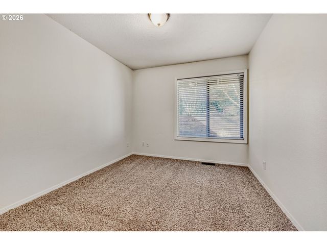 14770 Sw FOREST Dr, Beaverton, OR 97007