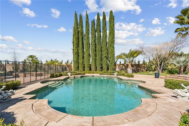 19262 Monterey Street, Apple Valley, CA 92308