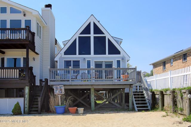 75 Gravelly Point Road, Highlands, NJ 07732