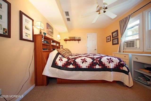 75 Gravelly Point Road, Highlands, NJ 07732