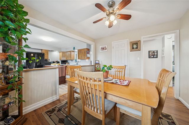 124 Victoria Drive, Avalon, PA 15202