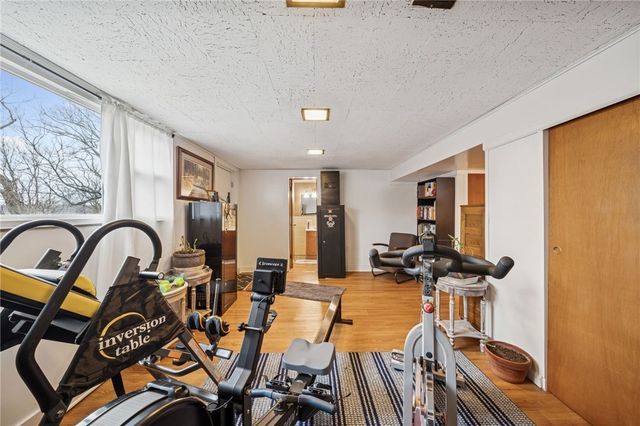 124 Victoria Drive, Avalon, PA 15202