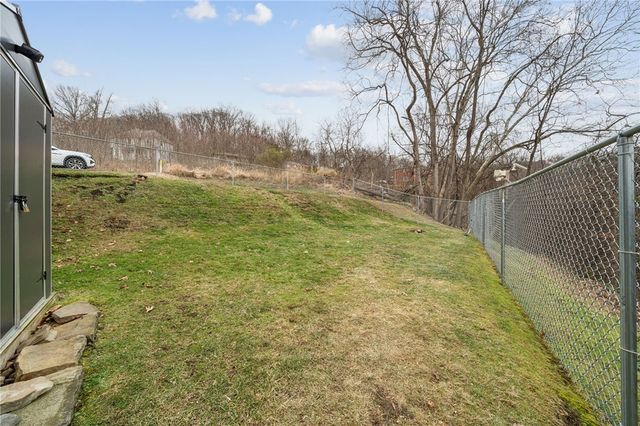 124 Victoria Drive, Avalon, PA 15202