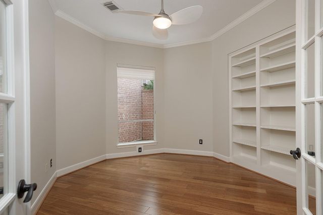 38 Eagle Mead, The Woodlands, TX 77382