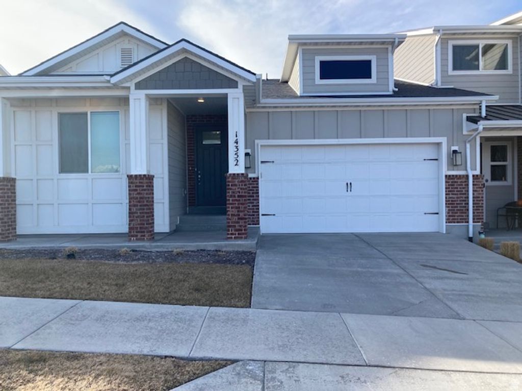14352 S BELLA VEA DR, Herriman, UT 84096