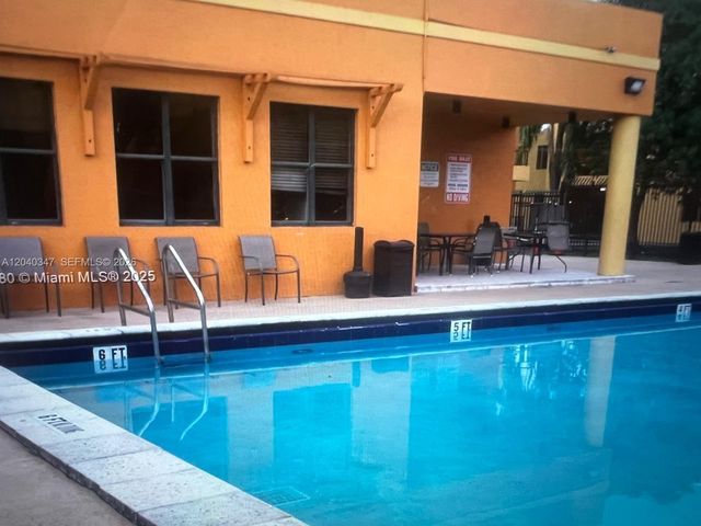 636 NW 114th Ave 103, Sweetwater, FL 33172