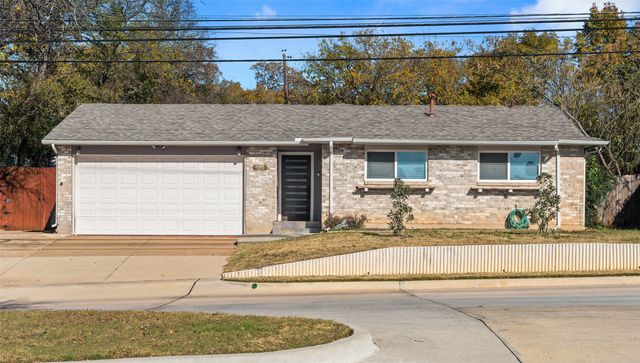 710 W Harwood Road, Euless, TX 76039