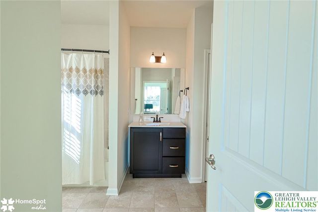 3575 Daylily Drive, Upper Milford Twp, PA 18049