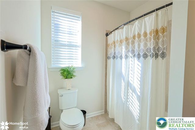 3575 Daylily Drive, Upper Milford Twp, PA 18049
