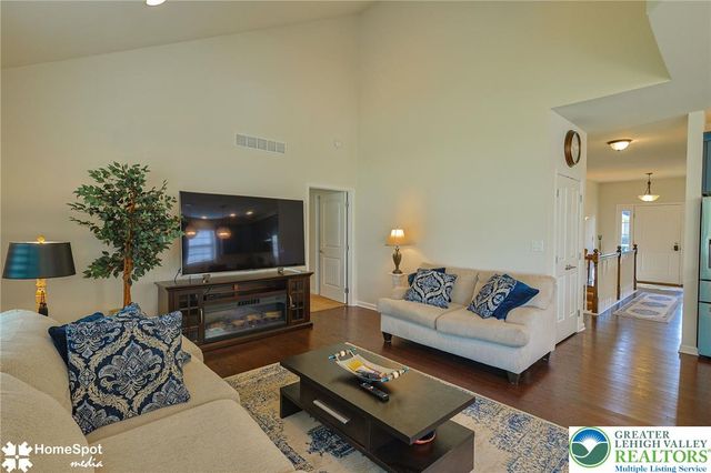 3575 Daylily Drive, Upper Milford Twp, PA 18049
