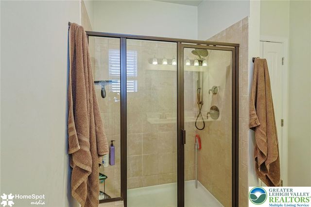 3575 Daylily Drive, Upper Milford Twp, PA 18049