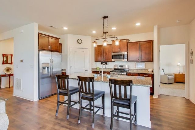 2355 Cannon Drive, Pingree Grove, IL 60140