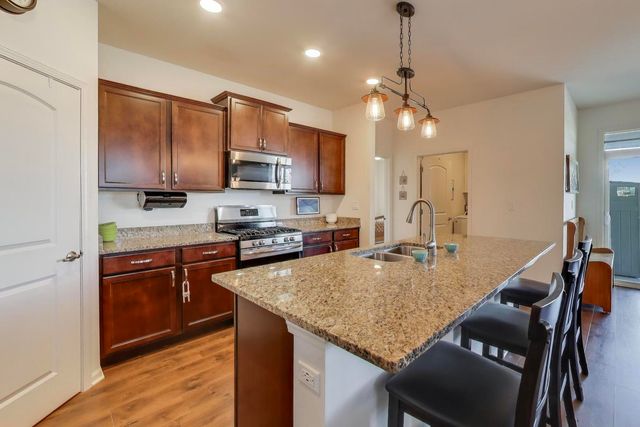 2355 Cannon Drive, Pingree Grove, IL 60140