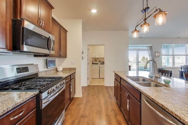 2355 Cannon Drive, Pingree Grove, IL 60140