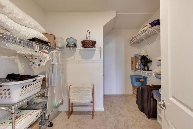 2355 Cannon Drive, Pingree Grove, IL 60140