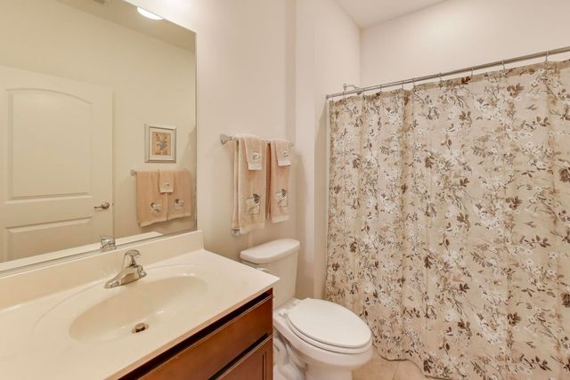 2355 Cannon Drive, Pingree Grove, IL 60140