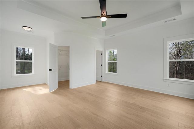 681 Campbell SE Trail, White, GA 30184