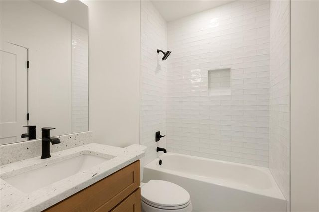 681 Campbell SE Trail, White, GA 30184