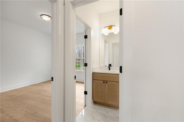 681 Campbell SE Trail, White, GA 30184