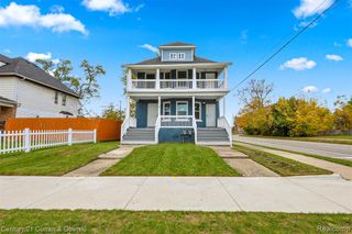 2275 Montclair Street, Detroit, MI 48214