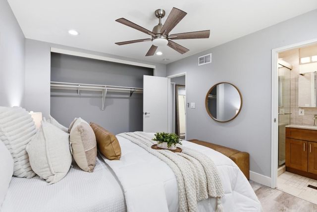 2898 Barkley Avenue, Santa Clara, CA 95051