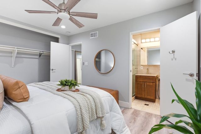 2898 Barkley Avenue, Santa Clara, CA 95051