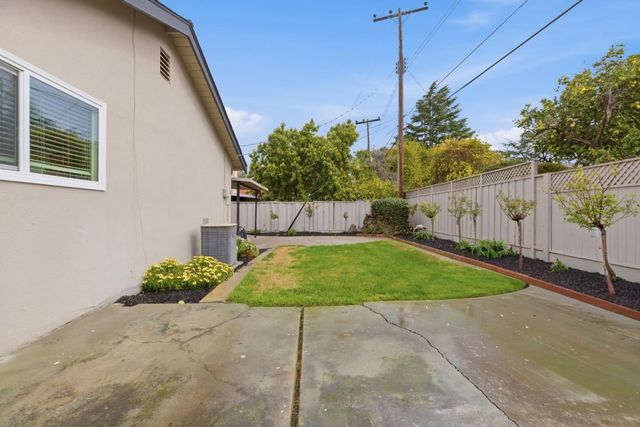 2898 Barkley Avenue, Santa Clara, CA 95051