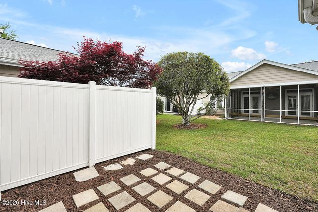 4416 Willow Moss Way, Southport, NC 28461