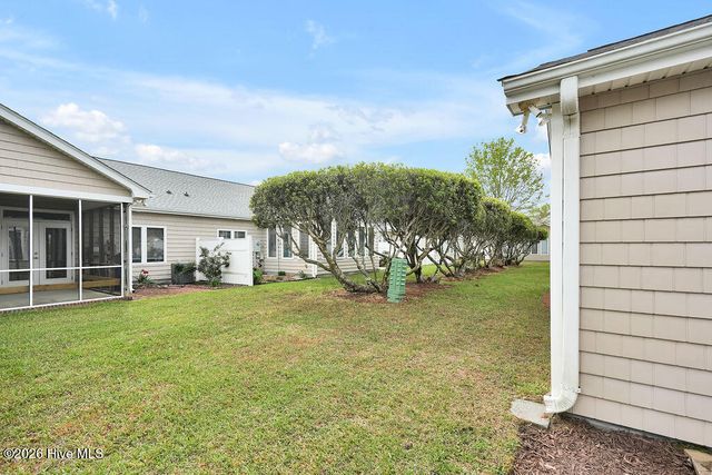 4416 Willow Moss Way, Southport, NC 28461