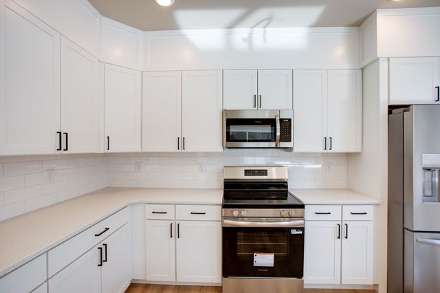 4419 Moore Ln, Culleoka, TN 38451