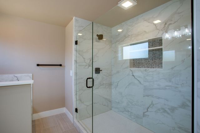 4419 Moore Ln, Culleoka, TN 38451