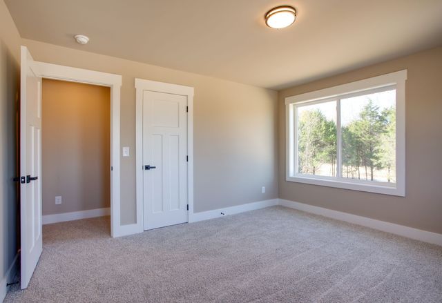 4419 Moore Ln, Culleoka, TN 38451