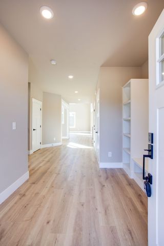 4419 Moore Ln, Culleoka, TN 38451