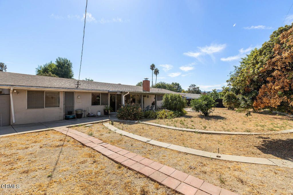 Image 21 of property listing at 1363 Sterling Drive, Thousand Oaks, CA 91360