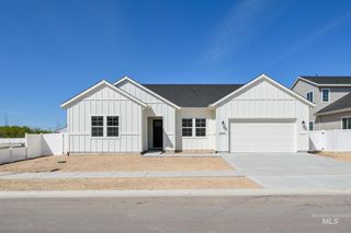 15071 Steel Cloud Ave, Caldwell, ID 83607