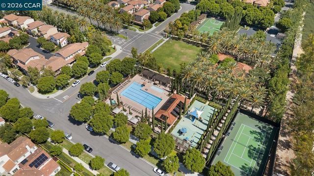 217 Mantle, Irvine, CA 92618