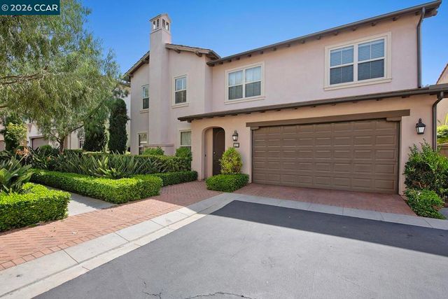 217 Mantle, Irvine, CA 92618