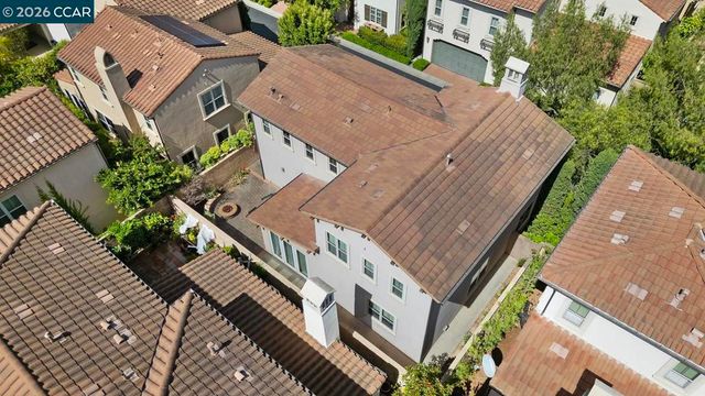 217 Mantle, Irvine, CA 92618