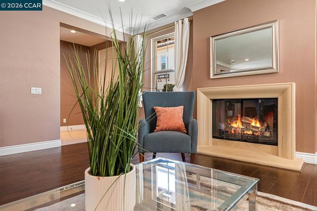 217 Mantle, Irvine, CA 92618
