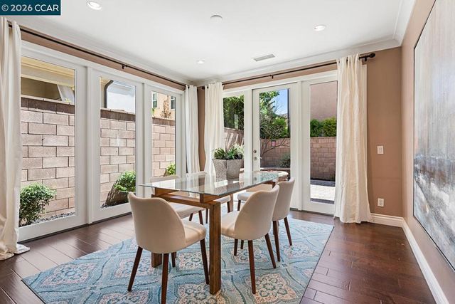 217 Mantle, Irvine, CA 92618