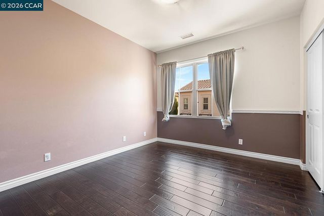 217 Mantle, Irvine, CA 92618