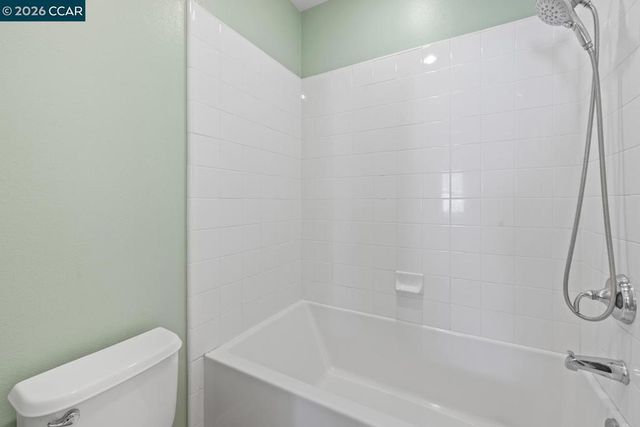 217 Mantle, Irvine, CA 92618