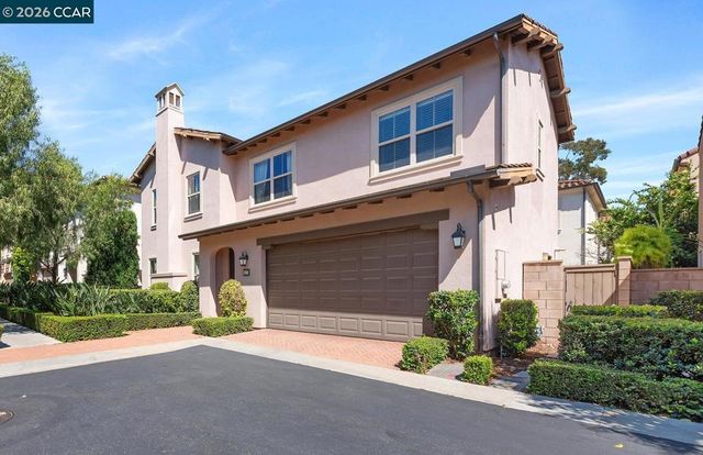 217 Mantle, Irvine, CA 92618
