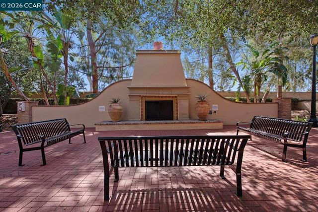 217 Mantle, Irvine, CA 92618