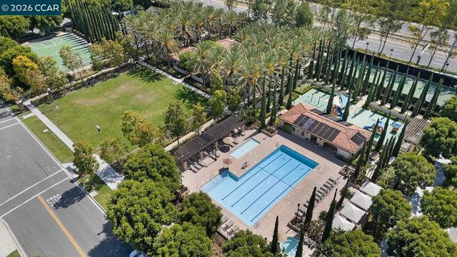217 Mantle, Irvine, CA 92618