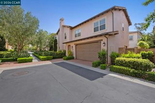217 Mantle, Irvine, CA 92618